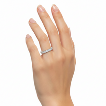 Load image into Gallery viewer, Anello Veretta Eternity Ring
