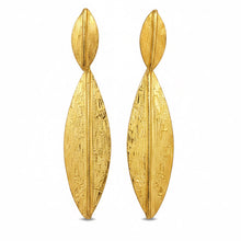 Carica l'immagine nel visualizzatore di Gallery, Orecchini foglia Ulivo - Leaf Earrings Small
